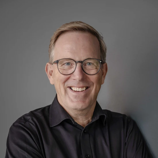 Pär Skoglund, grundare av Näringslivsbron Malmö och VD för Business Garden, med över 40 års erfarenhet av affärsutveckling